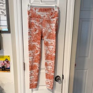 Noli Women's Leggings in Orange and White paradise